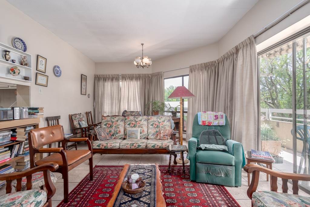 2 Bed Apartment in Pietermaritzburg Central photo number 20