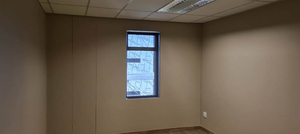 157  m² Office Space in Bedfordview photo number 6