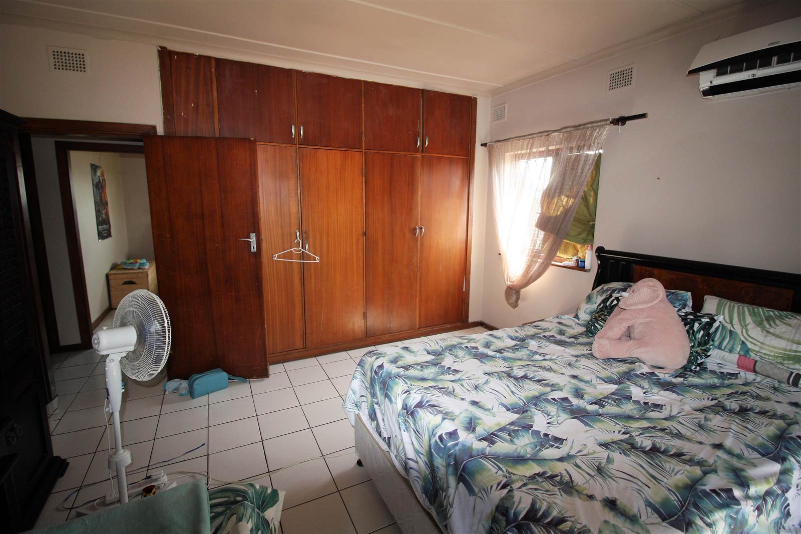 3 Bed House in Uvongo photo number 15