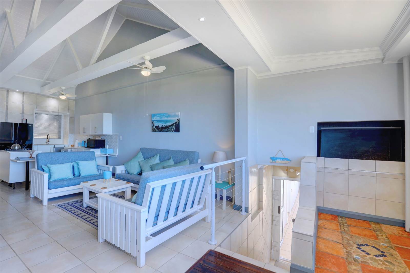 6 Bed House in Mossel Bay Central photo number 7