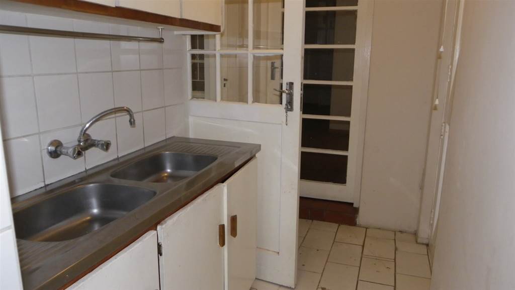 3 Bed House in Harrismith photo number 18