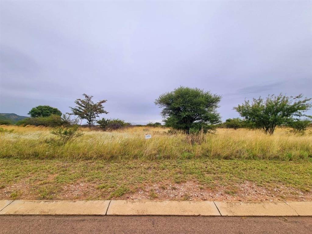 1053 m² Land available in Euphoria Golf Estate photo number 1