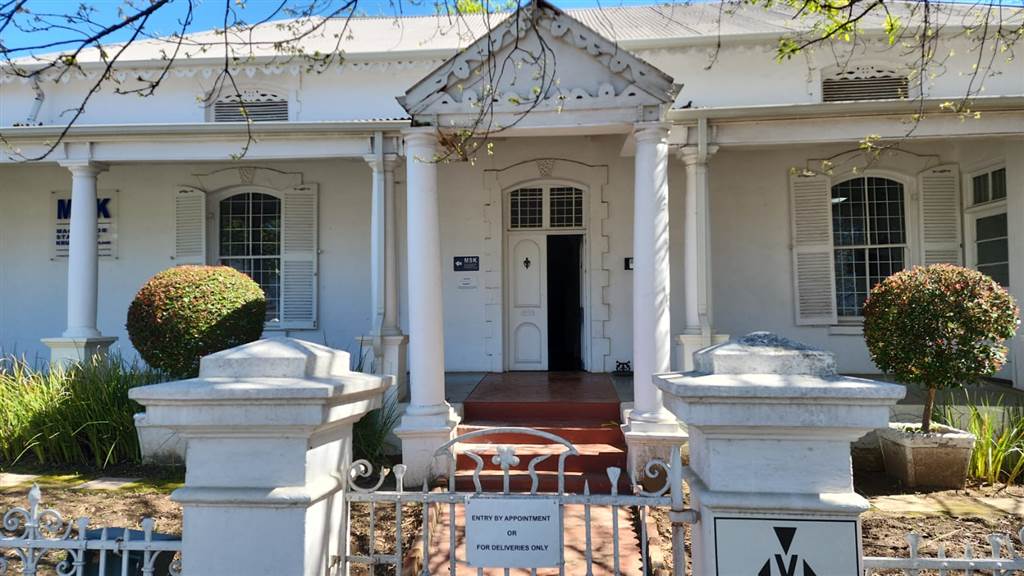 40  m² Office Space in Paarl photo number 1
