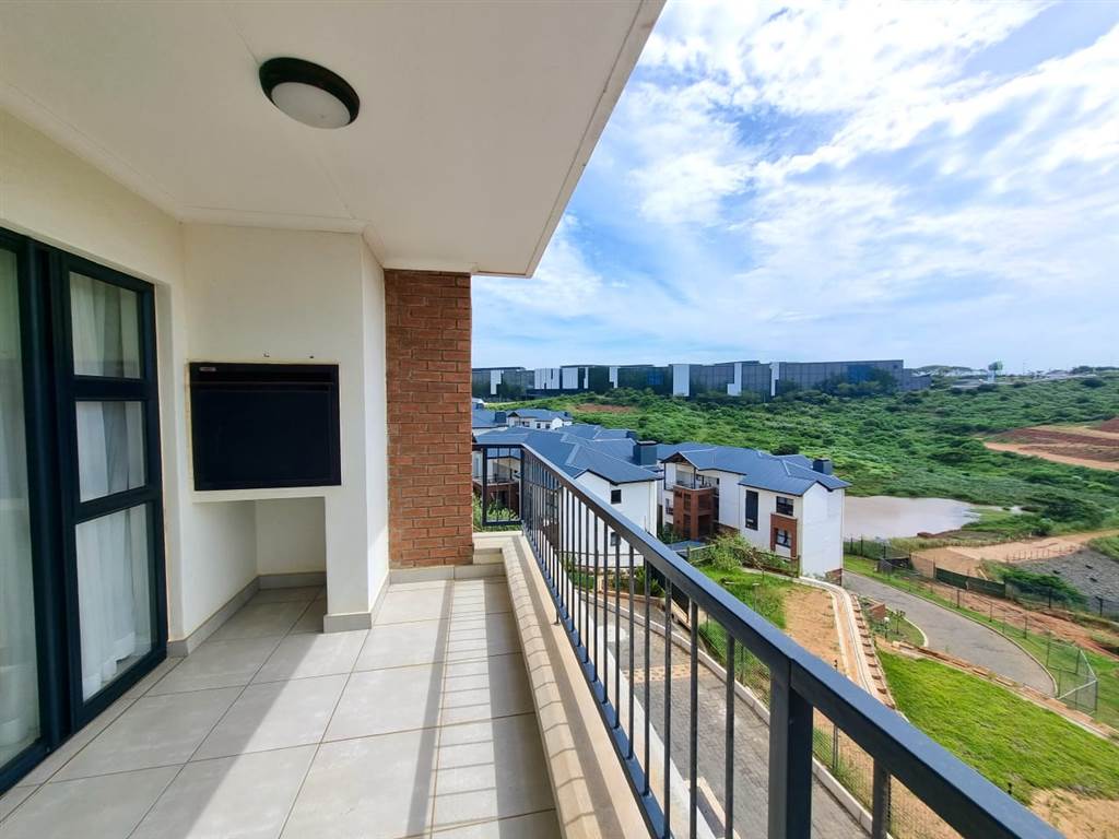 1 Bed Apartment in Ballito Commercial District photo number 11