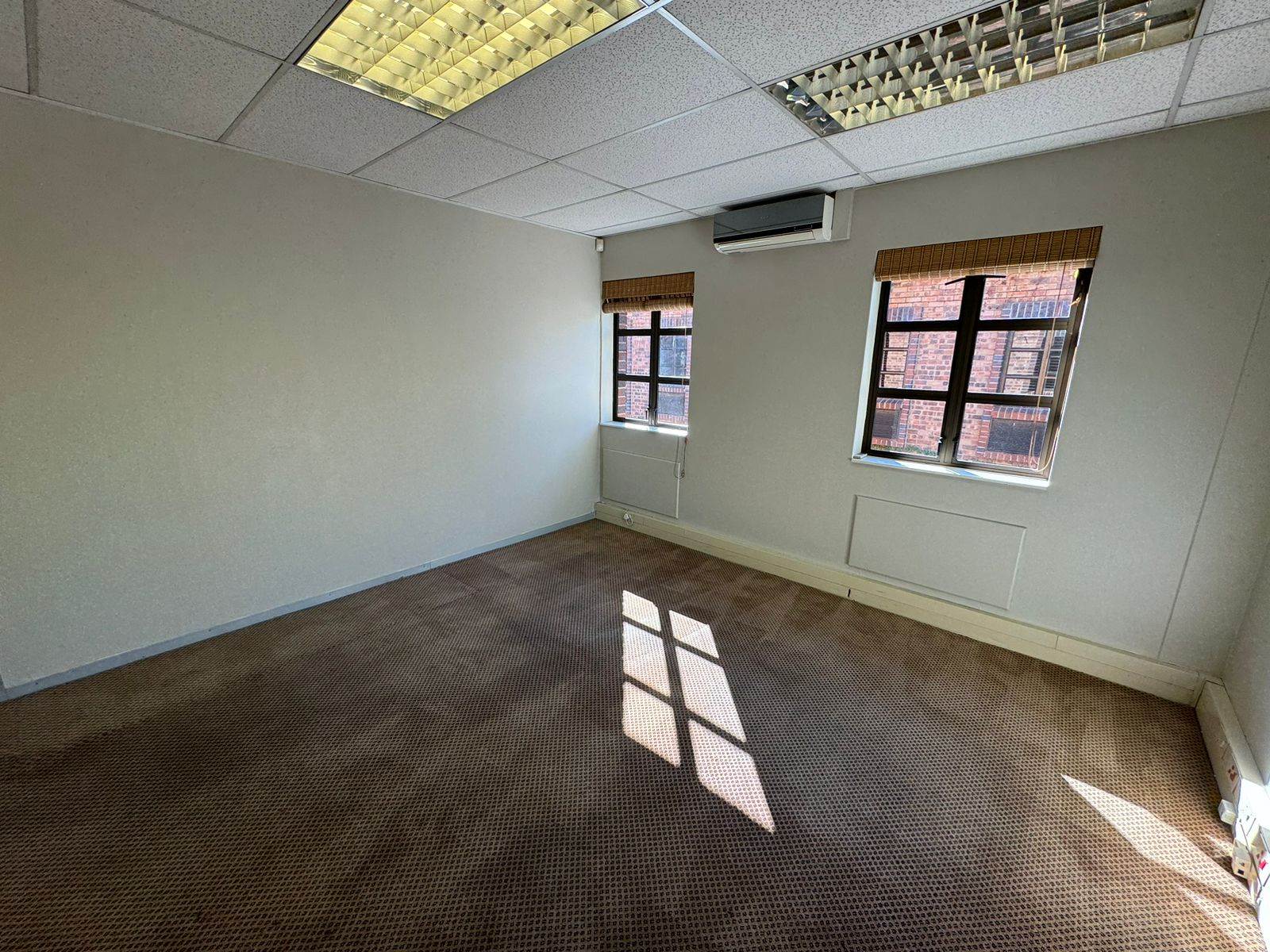 95  m² Commercial space in Rivonia photo number 29