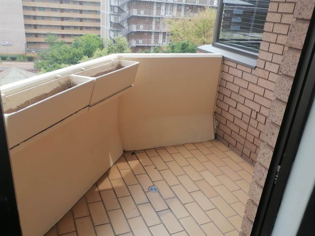 2 Bed Apartment in Pretoria Central photo number 21