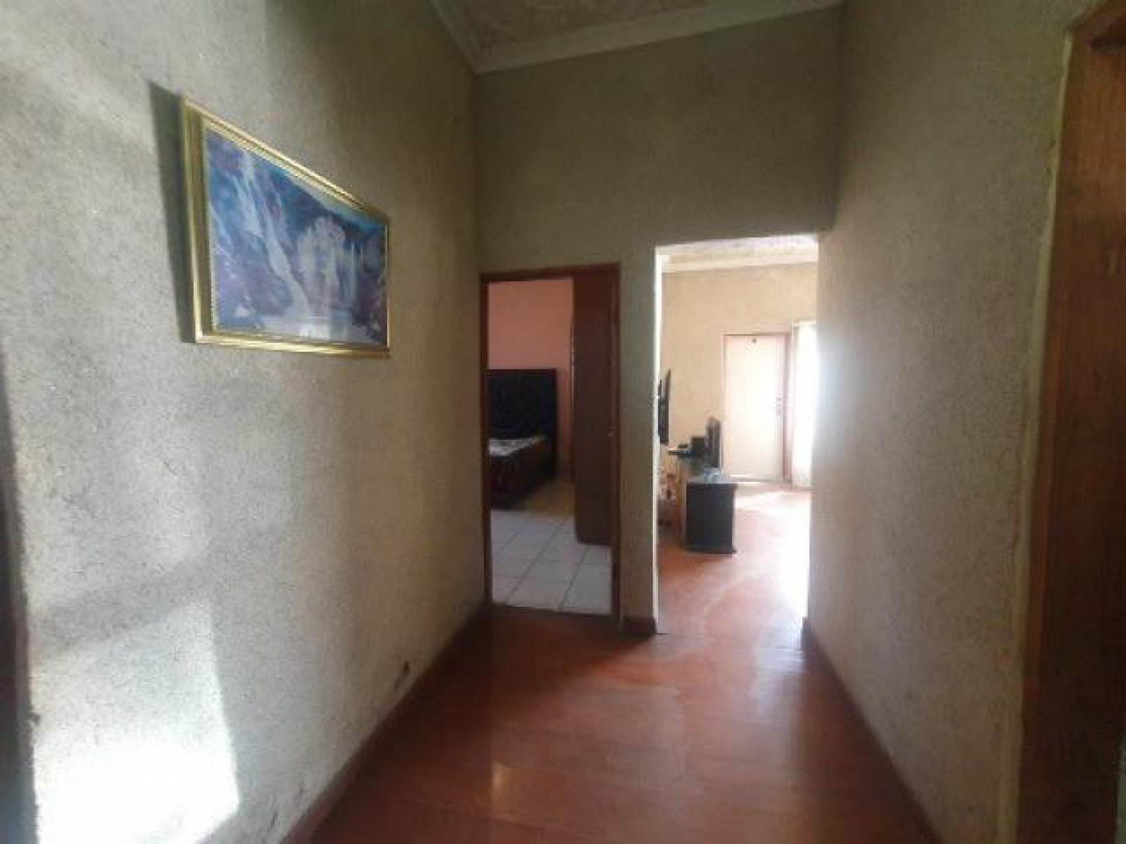 2 Bed House in Osizweni photo number 5