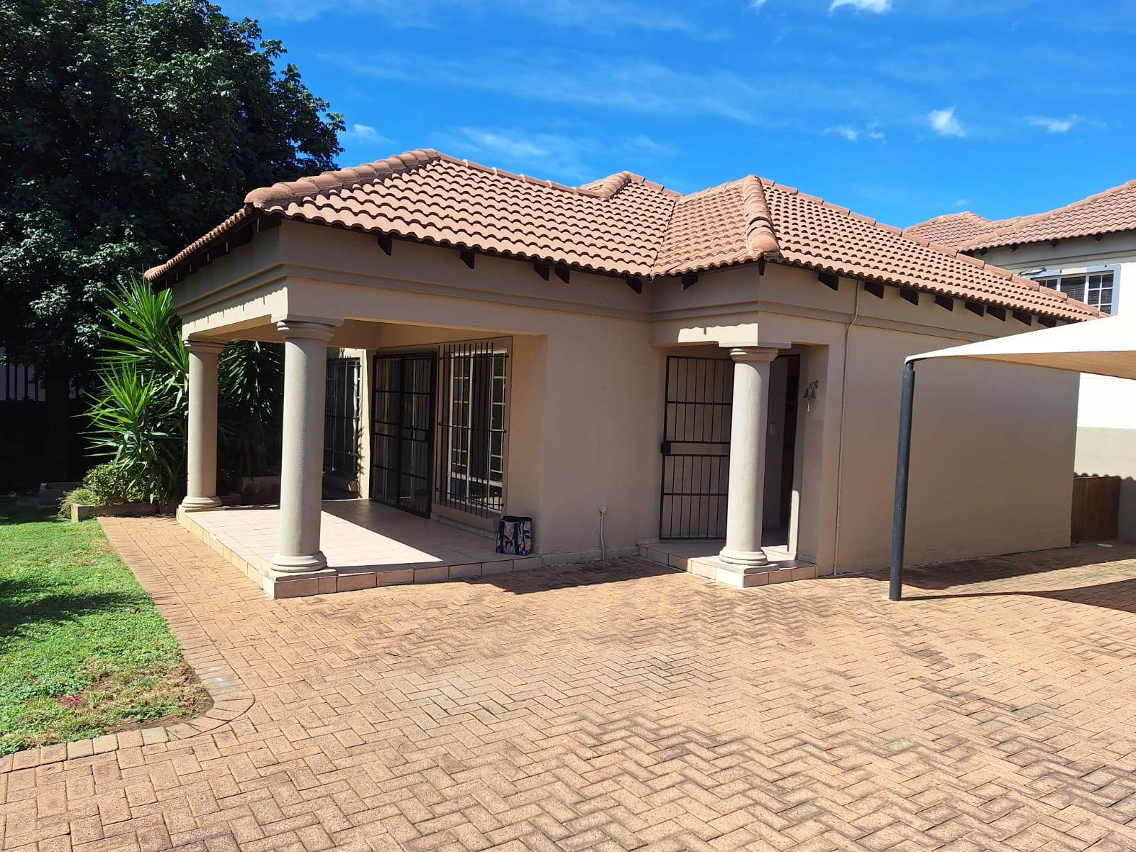 3 Bed House in Waterval East photo number 1