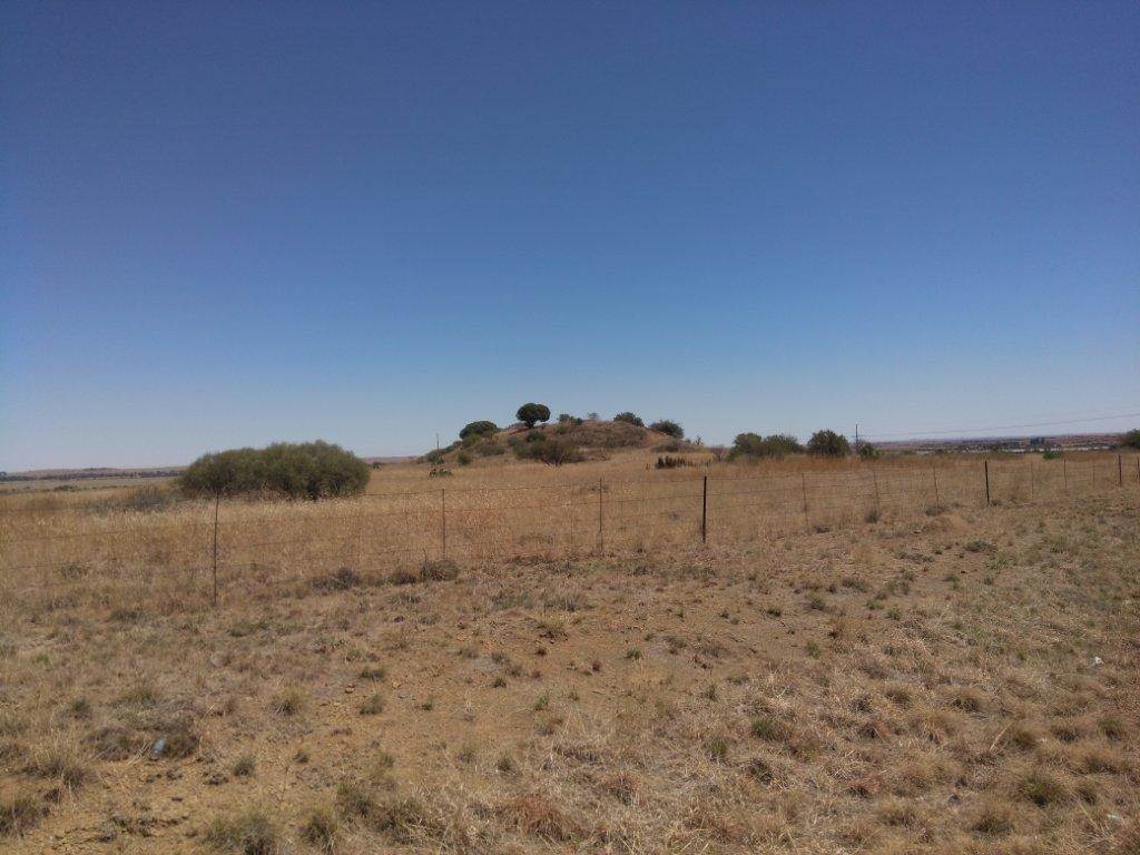 19 m² Land available in Pellissier photo number 2