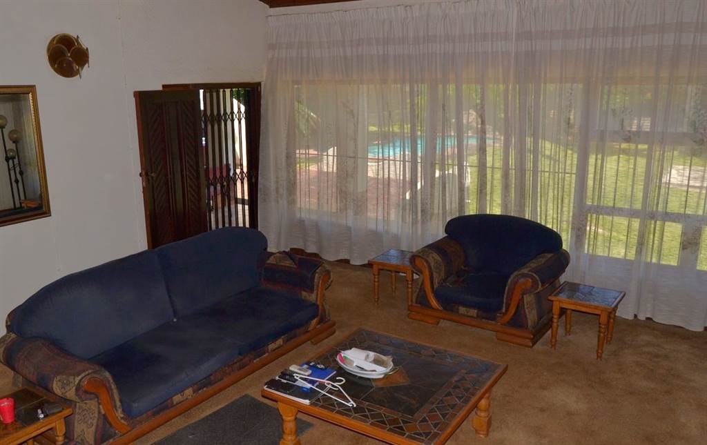 4 Bed House in Manaba photo number 12