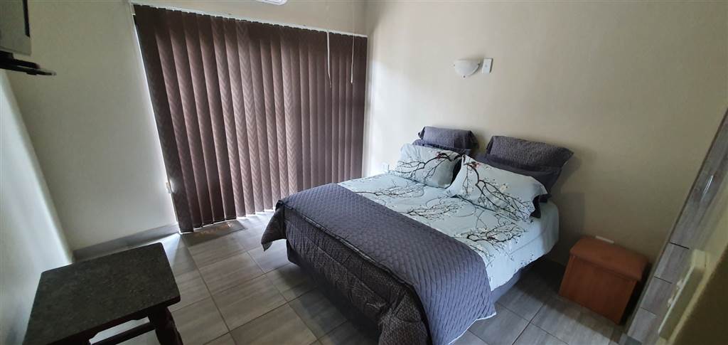 3 Bed House in Mookgophong (Naboomspruit) photo number 19