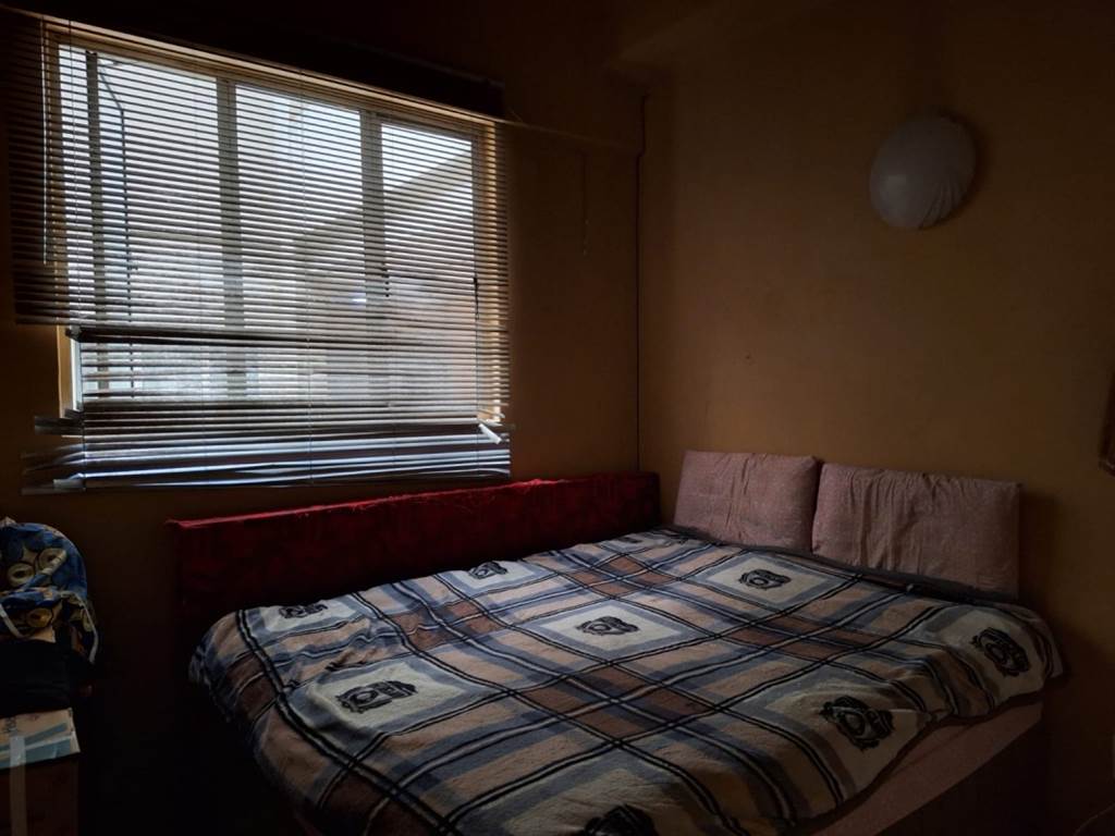 2 Bed Apartment in Durban CBD photo number 7