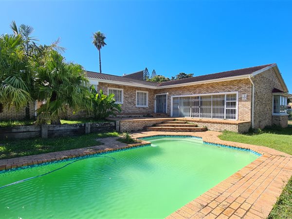 4 Bedroom House 4 Bedroom House