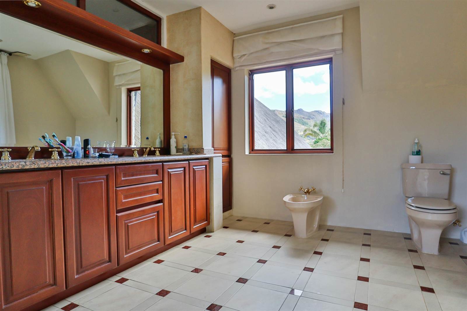 4 Bed House in Constantia Upper  photo number 23