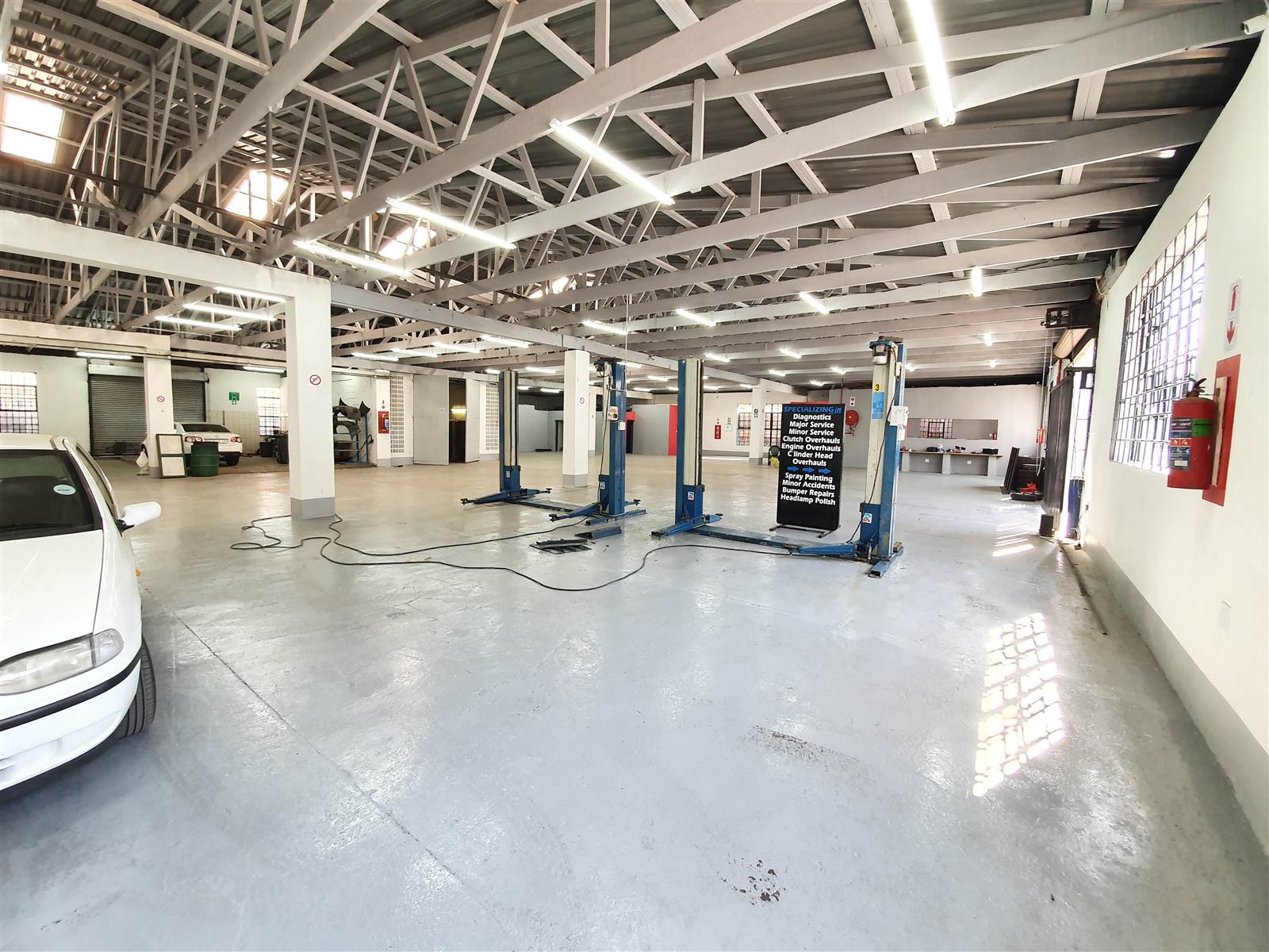 990  m² Industrial space in Ophirton photo number 5