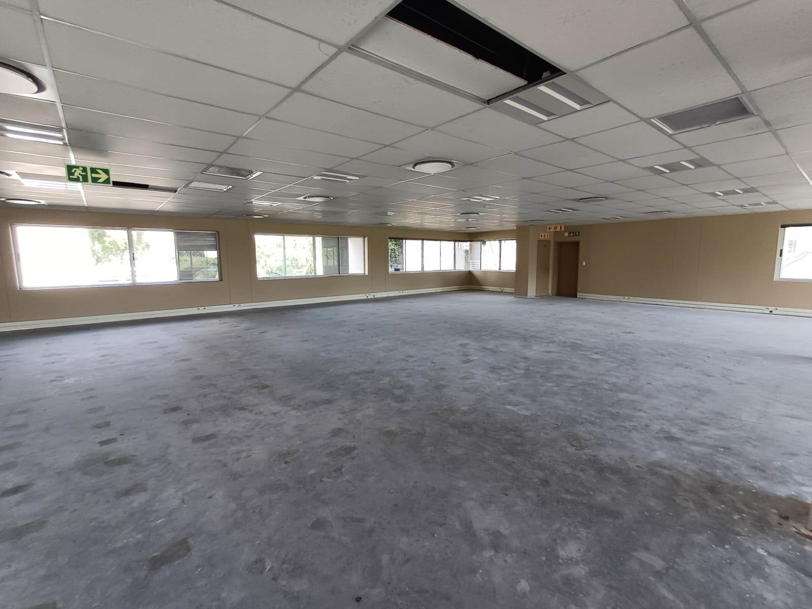 1879  m² Commercial space in Woodmead photo number 19