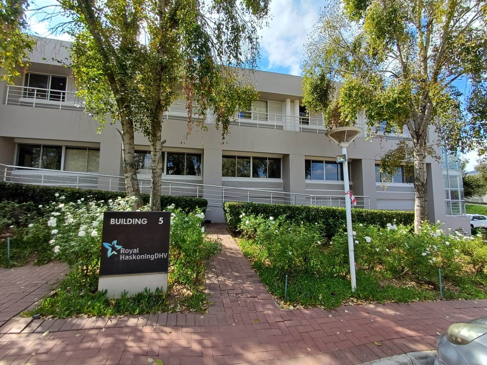 1879  m² Commercial space in Woodmead photo number 2