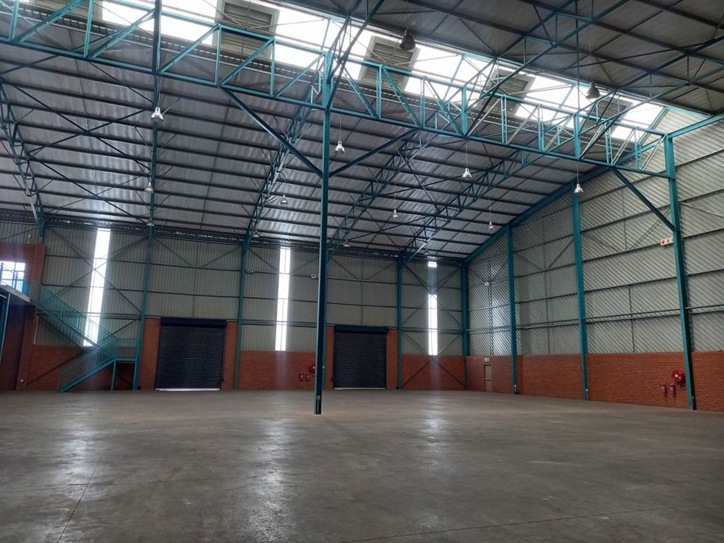 2270  m² Industrial space in Pomona photo number 3