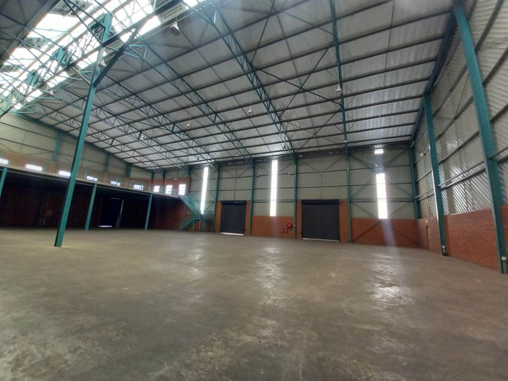 2270  m² Industrial space in Pomona photo number 5