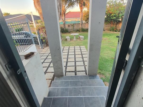 3 Bedroom House 3 Bedroom House