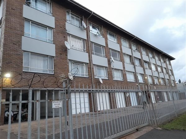 2 Bedroom Flat 2 Bedroom Flat