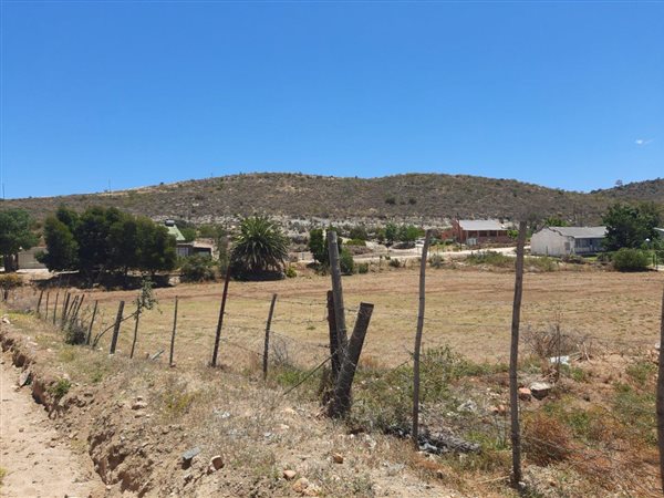 4 283 m² Land