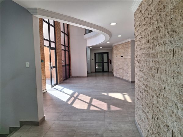 99 m² Commercial space 99 m² Commercial space