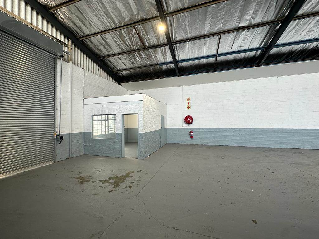 1138  m² Industrial space in Bellville Central photo number 14