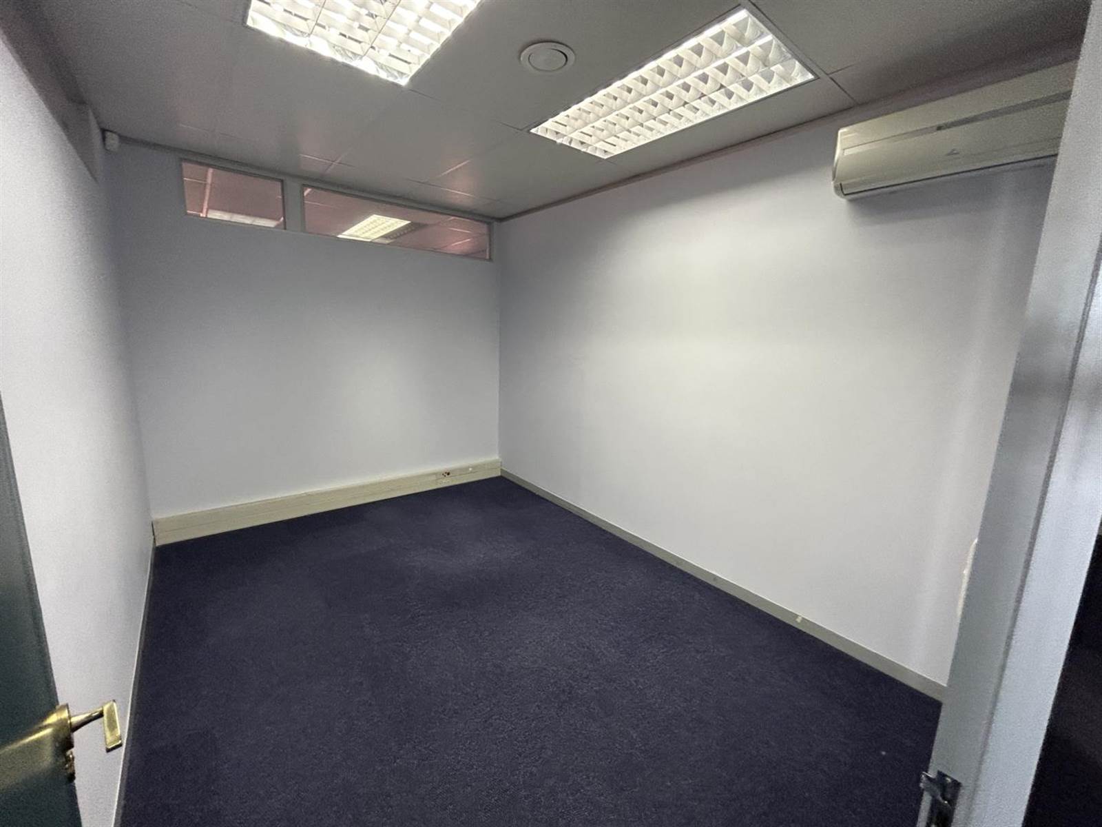 310  m² Office Space in Kenilworth photo number 10