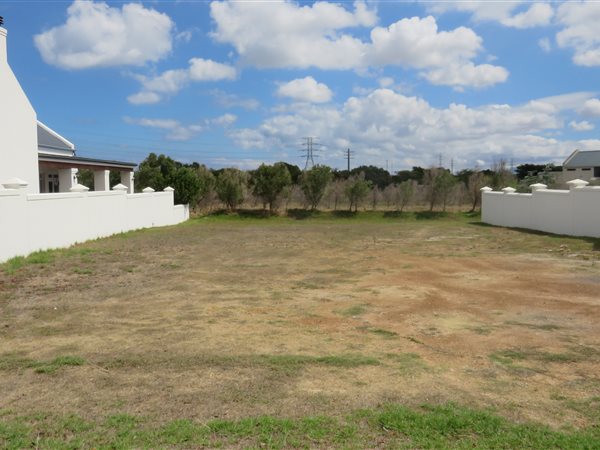 612 m² Land available in Croydon Olive Estate