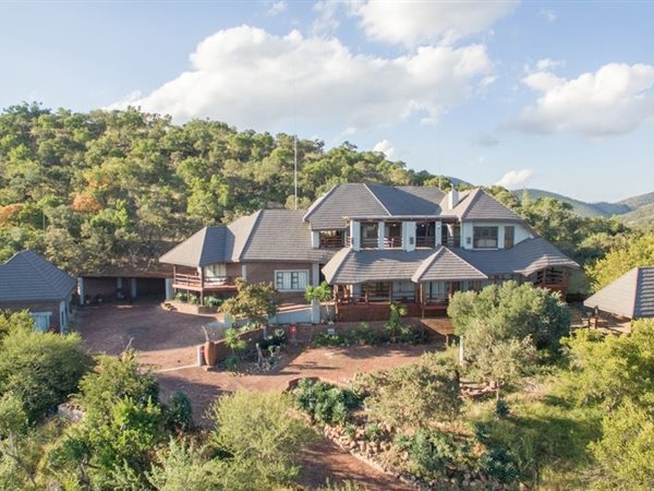 7 Bed House in Mabalingwe Nature Reserve