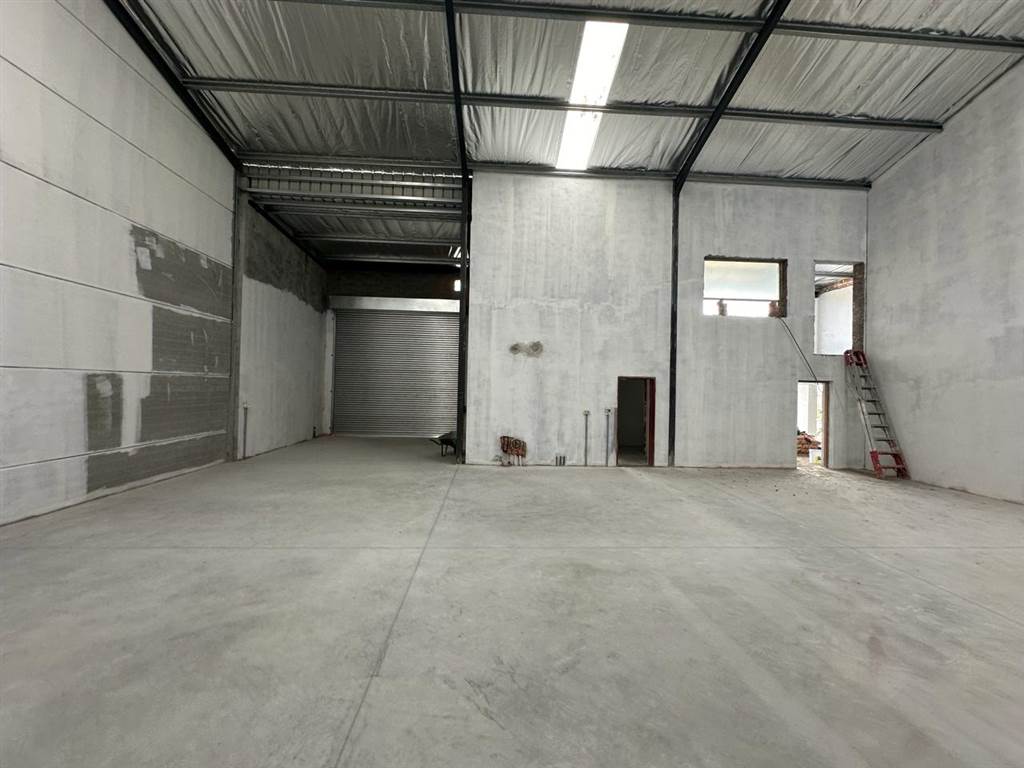 408  m² Industrial space in Bellville Central photo number 9