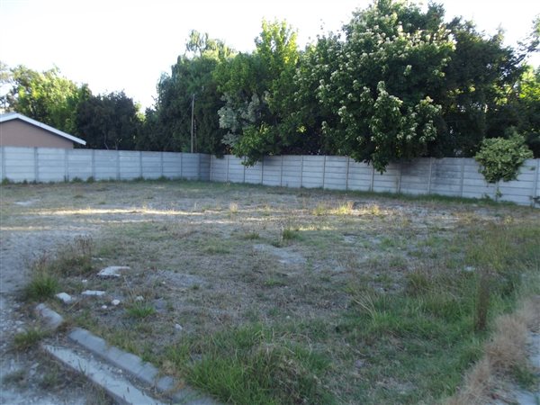 358 m² Land