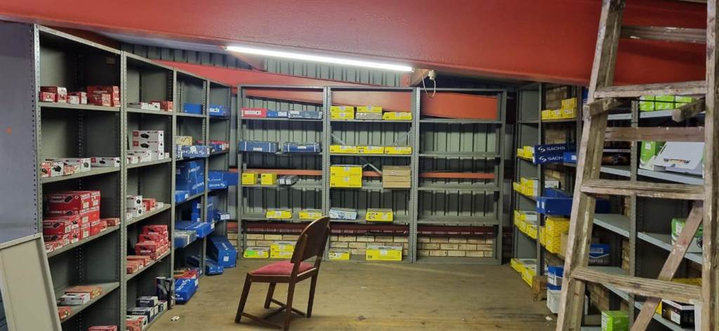 600  m² Industrial space in Krugersdorp Central photo number 9