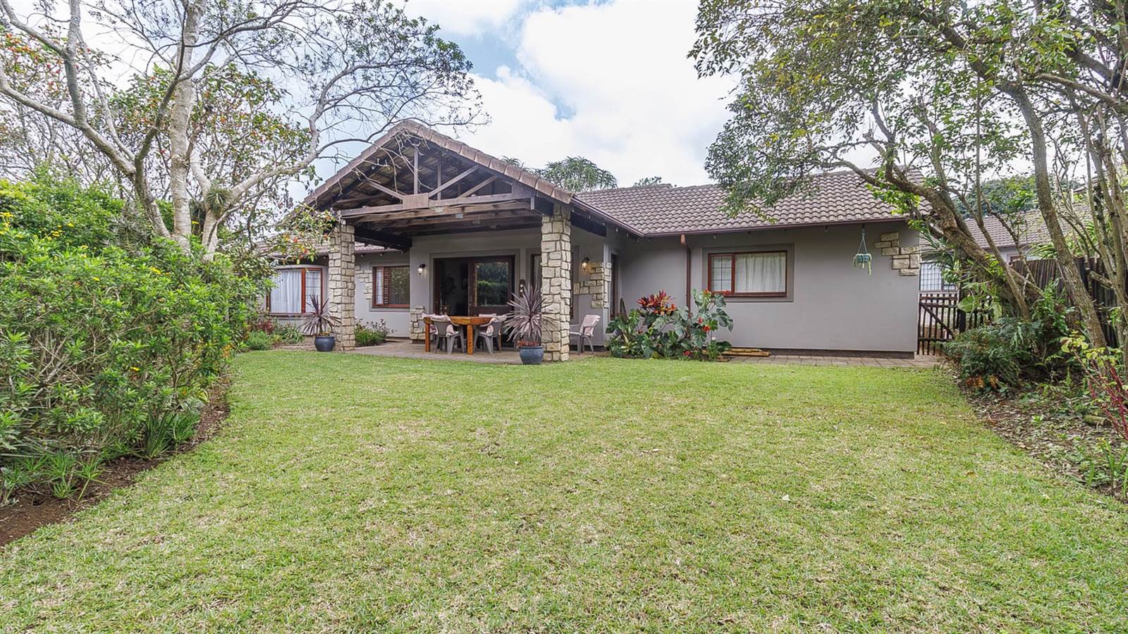 3 Bed Townhouse for sale in Waterfall T4796710 Private Property