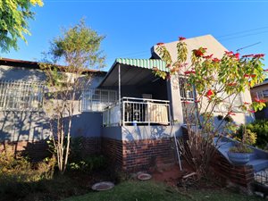 3 Bed House in Fishers Hill