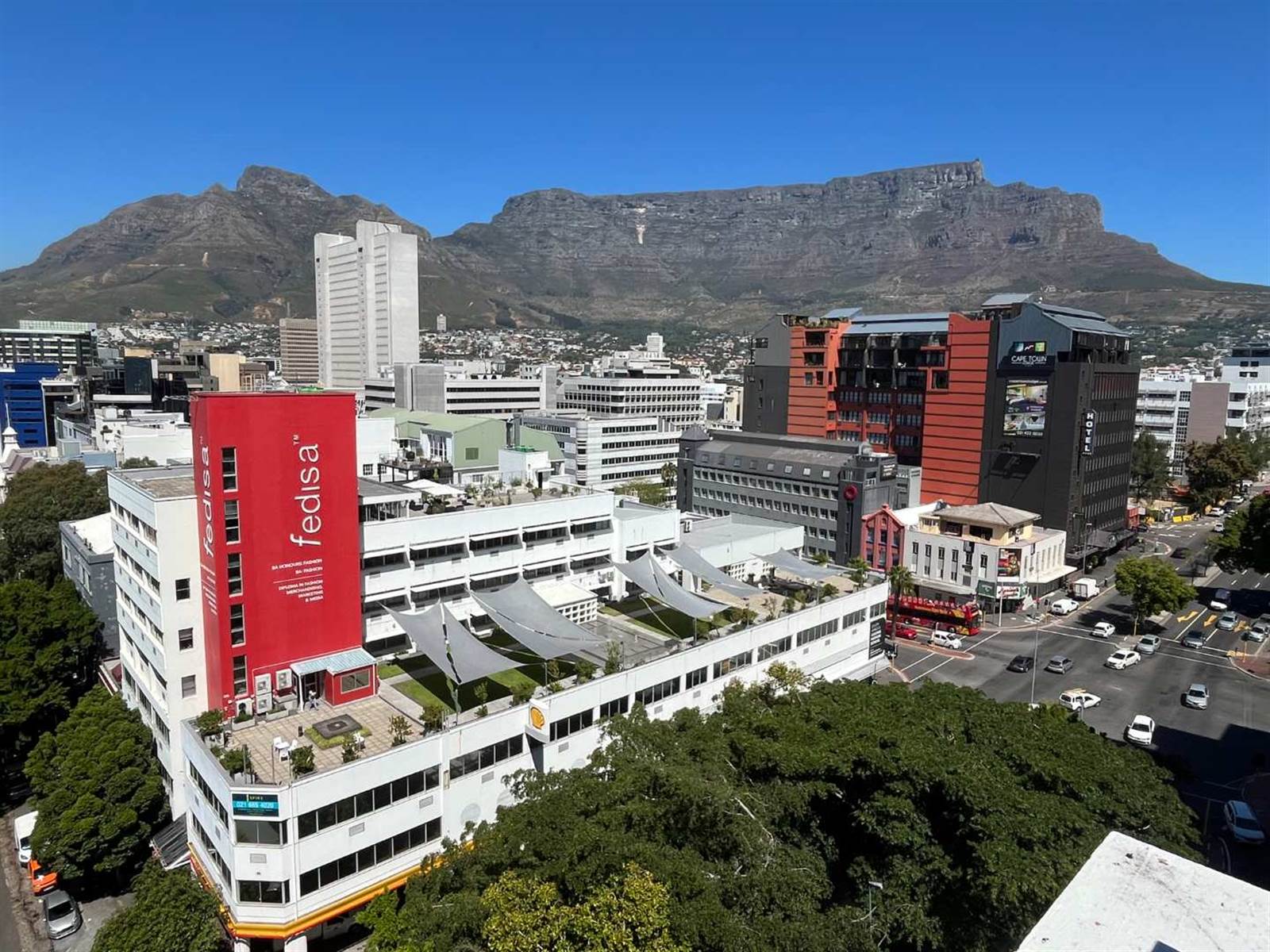 1320  m² Office Space in Cape Town City Centre photo number 2