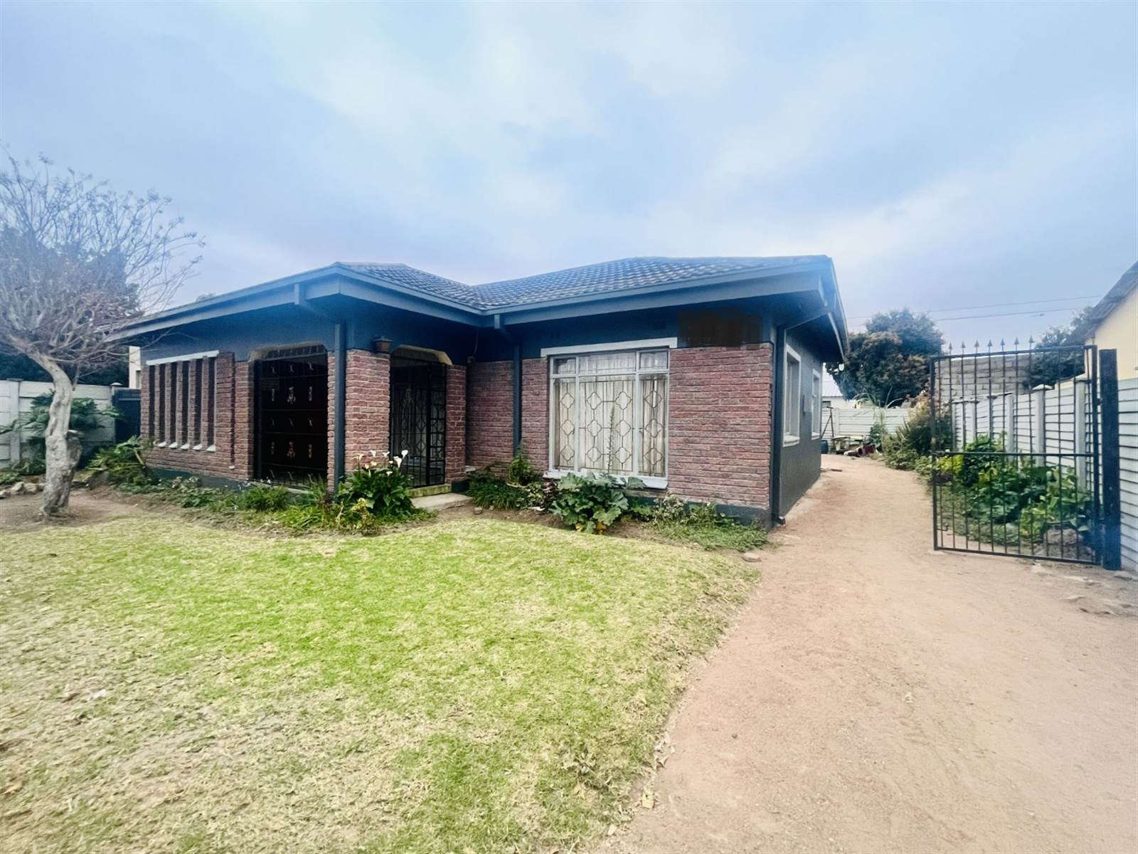 4 Bed House in Seshego photo number 1