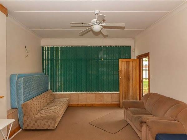 3 Bed House in Kroonstad photo number 11