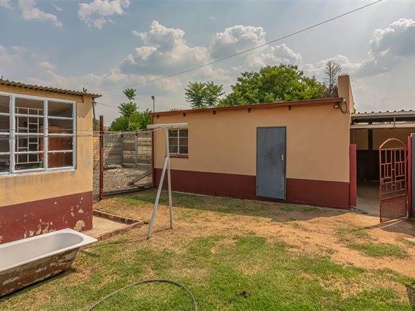 3 Bed House in Kroonstad photo number 26