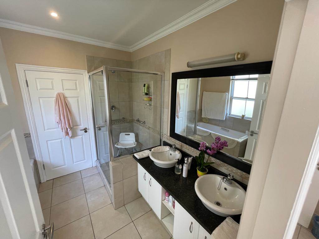 3 Bed House in Mt Edgecombe Estate 1 & 2 photo number 17