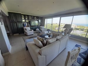 4 Bed Apartment in Beverley Hills Estate