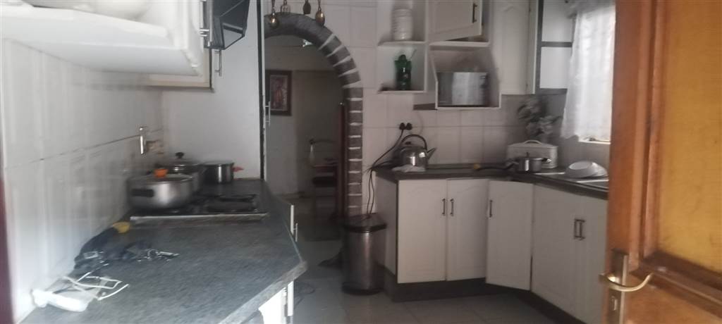 3 Bed House in Moroka photo number 10