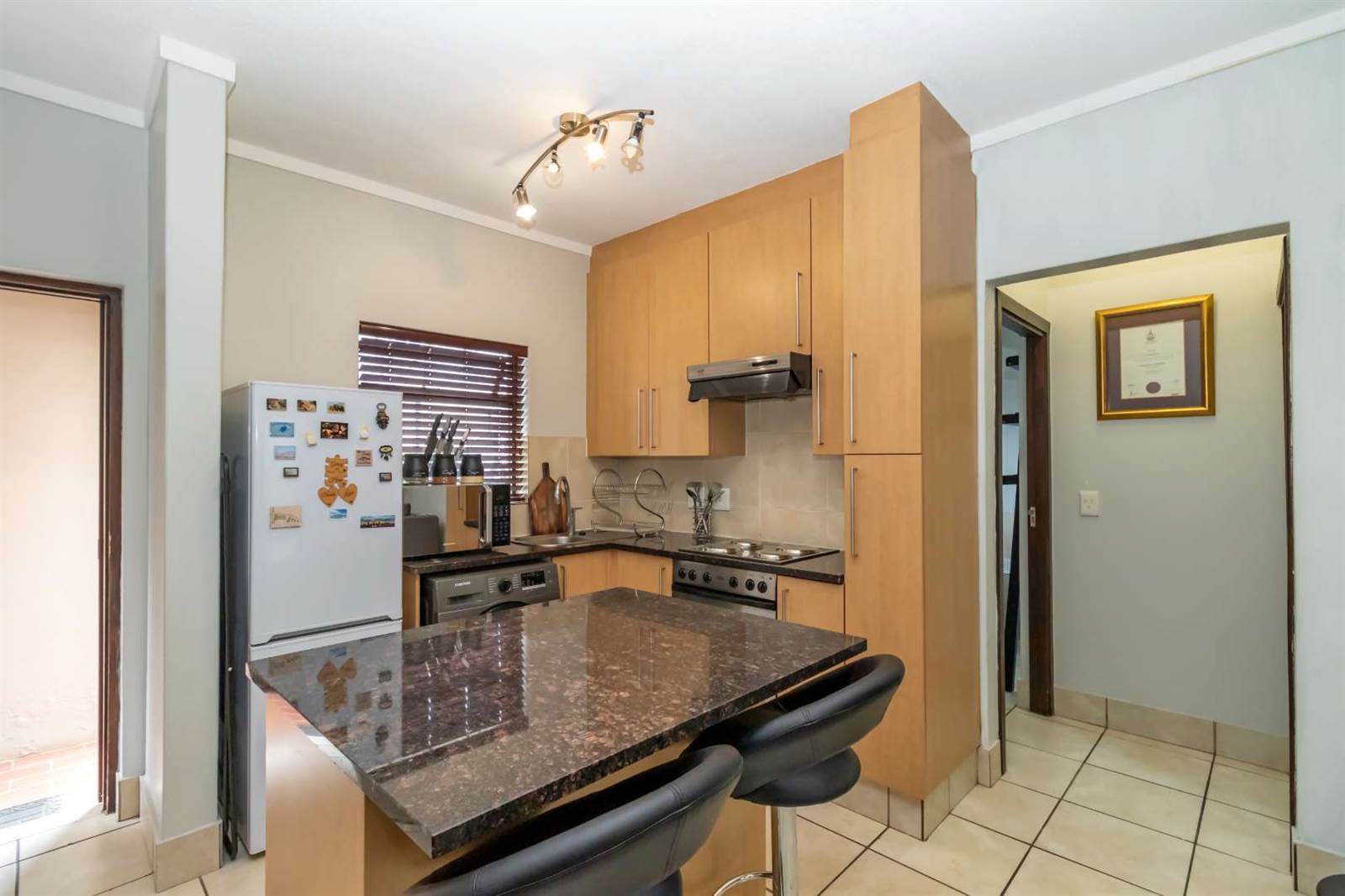 1 Bed Apartment in Witkoppen photo number 7