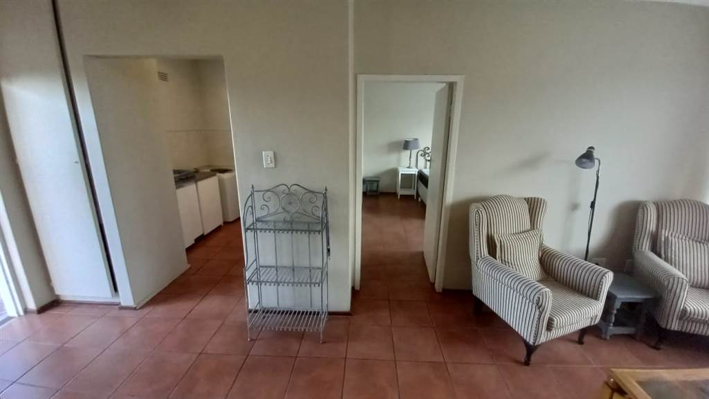 1 Bed Apartment in Secunda photo number 4