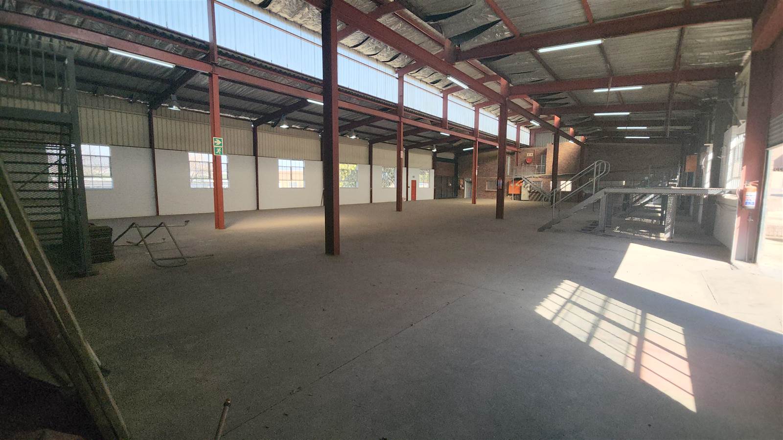 2100  m² Industrial space in Kya Sands photo number 18