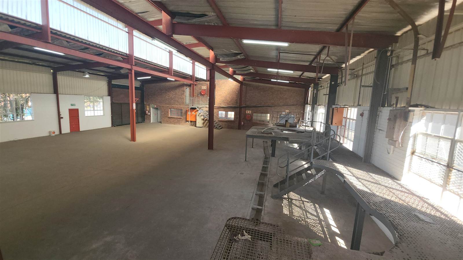 2100  m² Industrial space in Kya Sands photo number 20