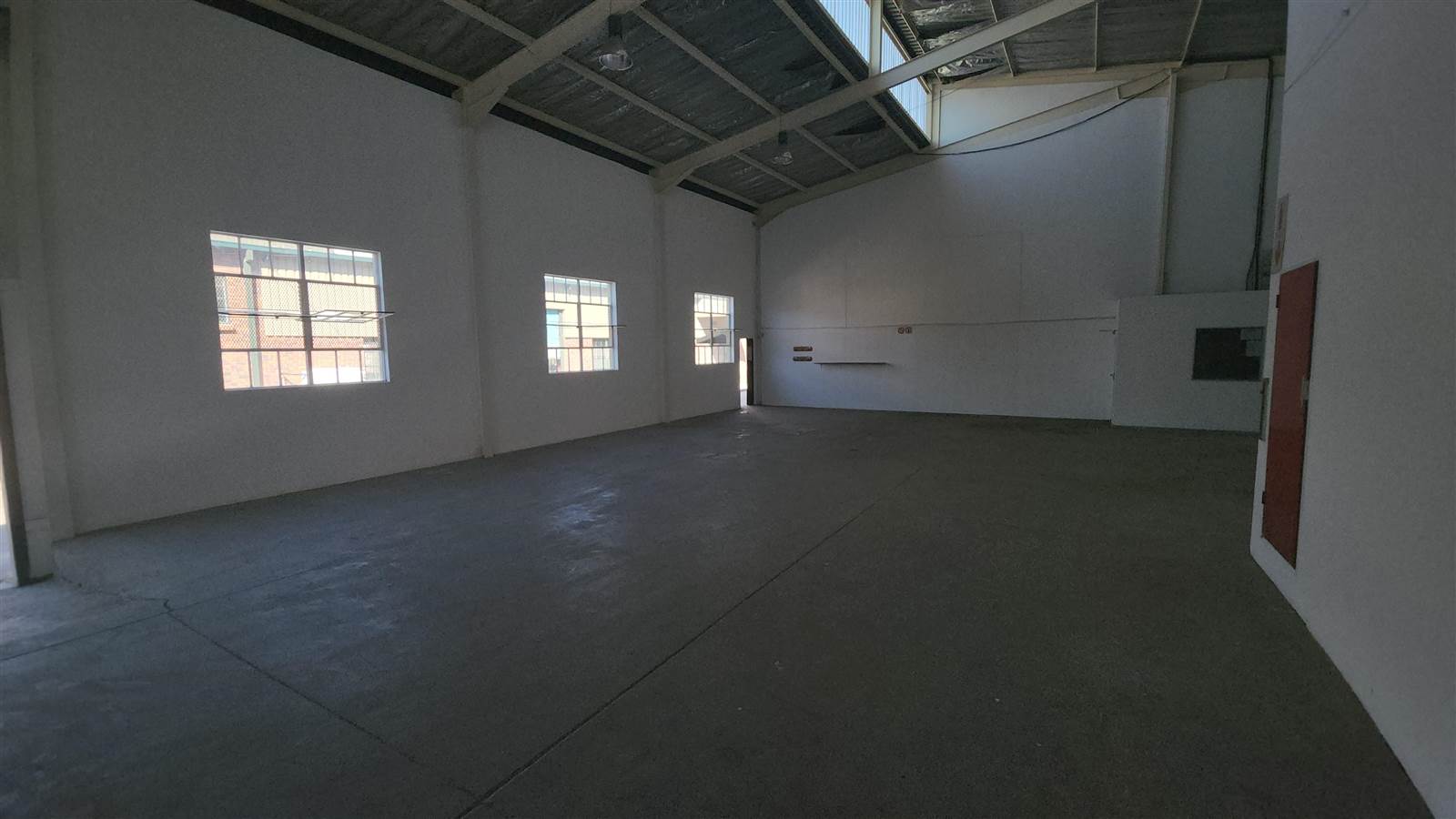 2100  m² Industrial space in Kya Sands photo number 8