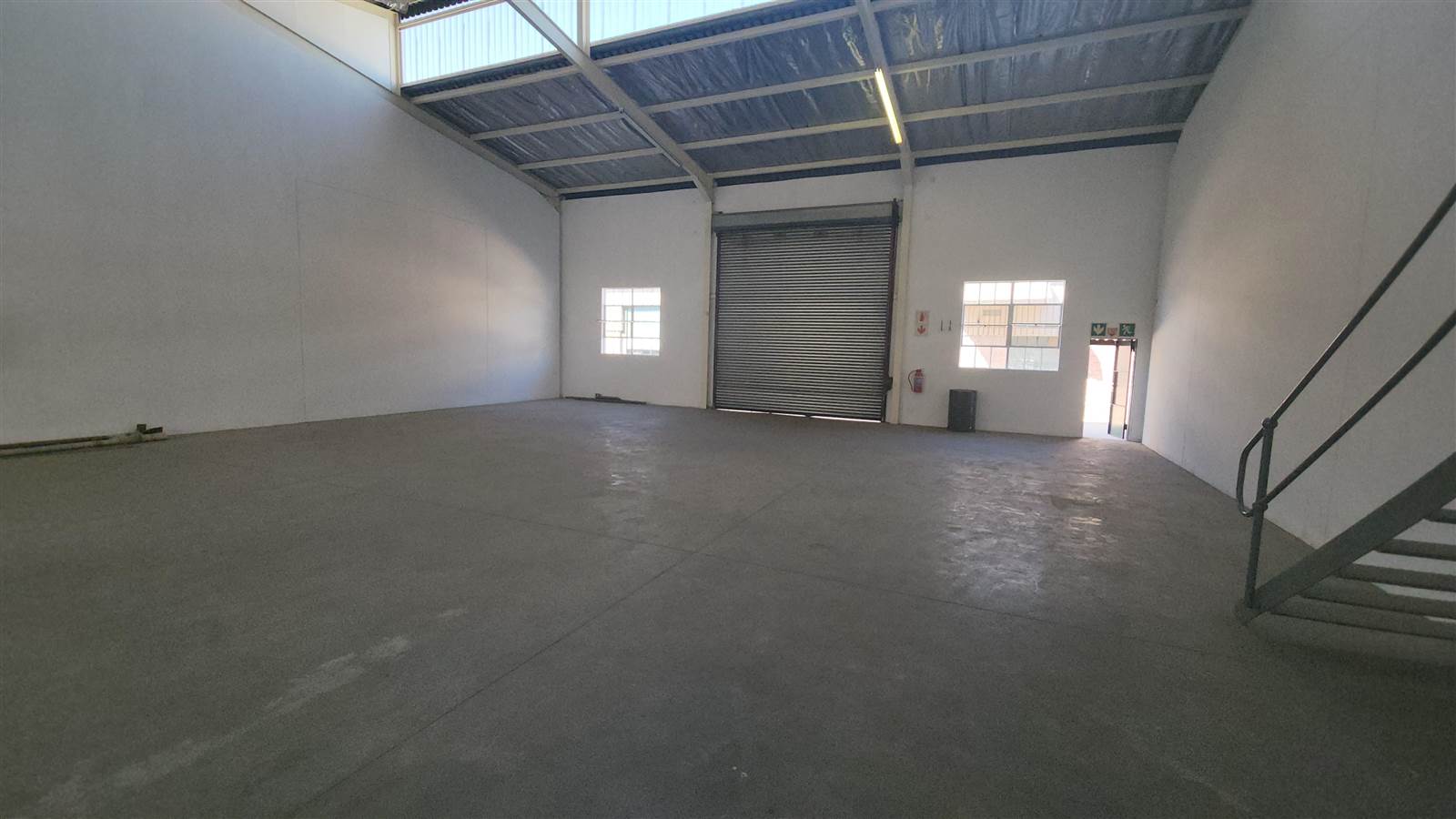 2100  m² Industrial space in Kya Sands photo number 13