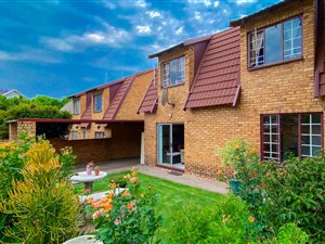 3 Bed Townhouse in Boskruin